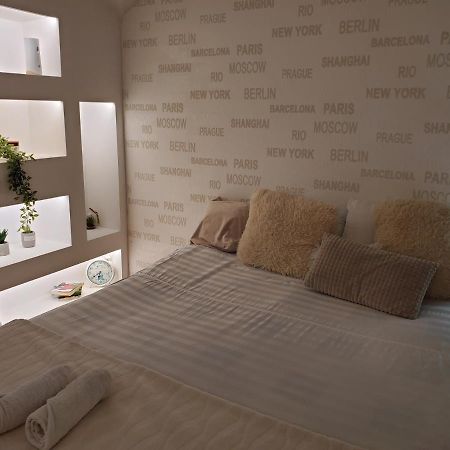 Sleep And Drive White Apartamento Saraievo Exterior foto