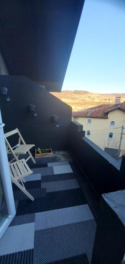 Sleep And Drive White Apartamento Saraievo Exterior foto