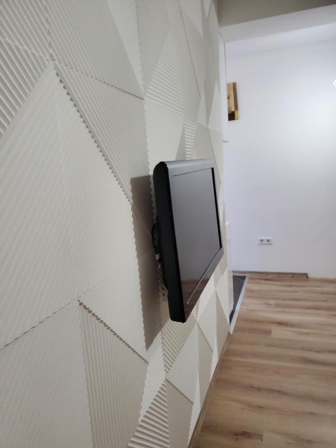 Sleep And Drive White Apartamento Saraievo Exterior foto